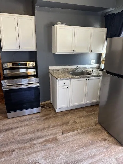 1322 East Main Street, Rochester, New York 14609, Rochester, New York 14609, 6 Bedrooms Bedrooms, ,2 BathroomsBathrooms,Residential,For Sale,1322 East Main Street, Rochester, New York 14609,0,R1633344