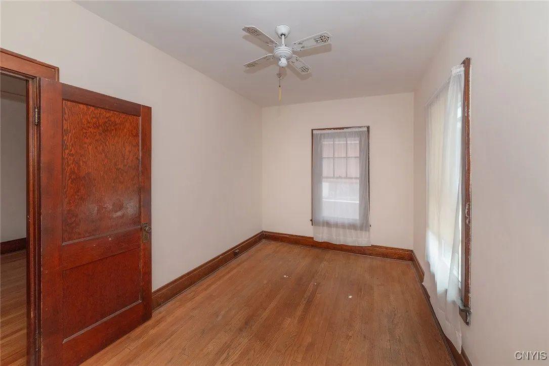 507-509 South Wilbur Avenue, Syracuse, New York 13, Syracuse, New York 13204, 6 Bedrooms Bedrooms, ,2 BathroomsBathrooms,Residential,For Sale,507-509 South Wilbur Avenue, Syracuse, New York 13,0,S1633227