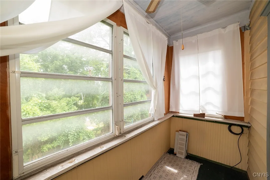 507-509 South Wilbur Avenue, Syracuse, New York 13, Syracuse, New York 13204, 6 Bedrooms Bedrooms, ,2 BathroomsBathrooms,Residential,For Sale,507-509 South Wilbur Avenue, Syracuse, New York 13,0,S1633227