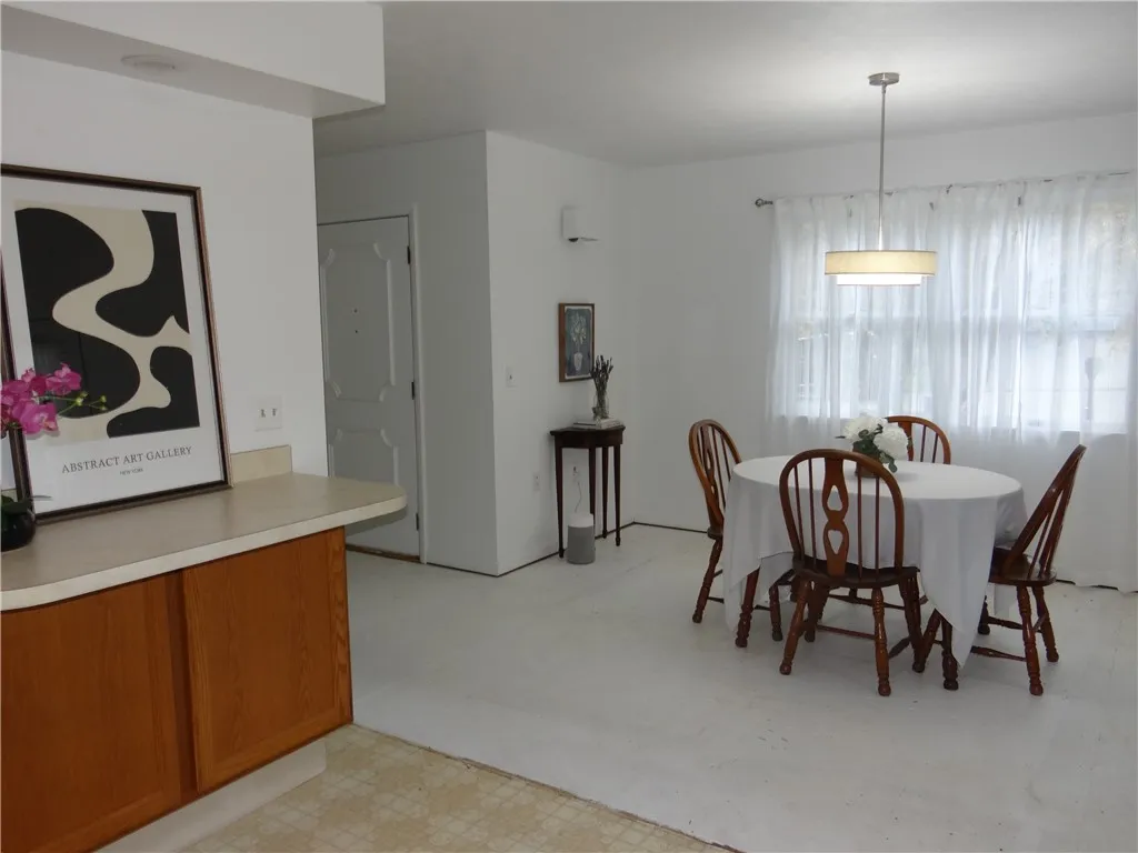 410 Guinnip Avenue, Elmira City, New York 14905, Elmira City, New York 14905, 2 Bedrooms Bedrooms, 5 Rooms Rooms,1 BathroomBathrooms,Residential,For Sale,410 Guinnip Avenue, Elmira City, New York 14905,0,R1633316