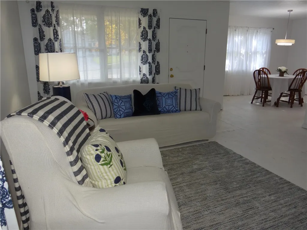 410 Guinnip Avenue, Elmira City, New York 14905, Elmira City, New York 14905, 2 Bedrooms Bedrooms, 5 Rooms Rooms,1 BathroomBathrooms,Residential,For Sale,410 Guinnip Avenue, Elmira City, New York 14905,0,R1633316
