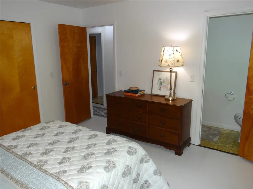 410 Guinnip Avenue, Elmira City, New York 14905, Elmira City, New York 14905, 2 Bedrooms Bedrooms, 5 Rooms Rooms,1 BathroomBathrooms,Residential,For Sale,410 Guinnip Avenue, Elmira City, New York 14905,0,R1633316
