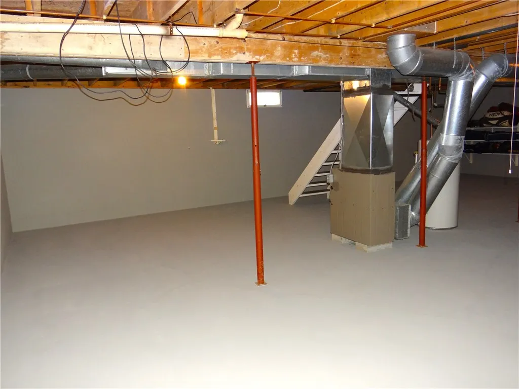 410 Guinnip Avenue, Elmira City, New York 14905, Elmira City, New York 14905, 2 Bedrooms Bedrooms, 5 Rooms Rooms,1 BathroomBathrooms,Residential,For Sale,410 Guinnip Avenue, Elmira City, New York 14905,0,R1633316