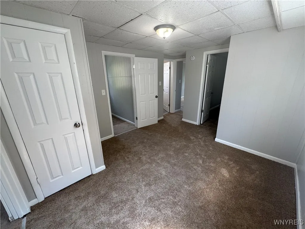 2517 Welch Avenue, Niagara Falls, New York 14303, Niagara Falls, New York 14303, 5 Bedrooms Bedrooms, 10 Rooms Rooms,2 BathroomsBathrooms,Residential,Closed,2517 Welch Avenue, Niagara Falls, New York 14303,0,B1633467