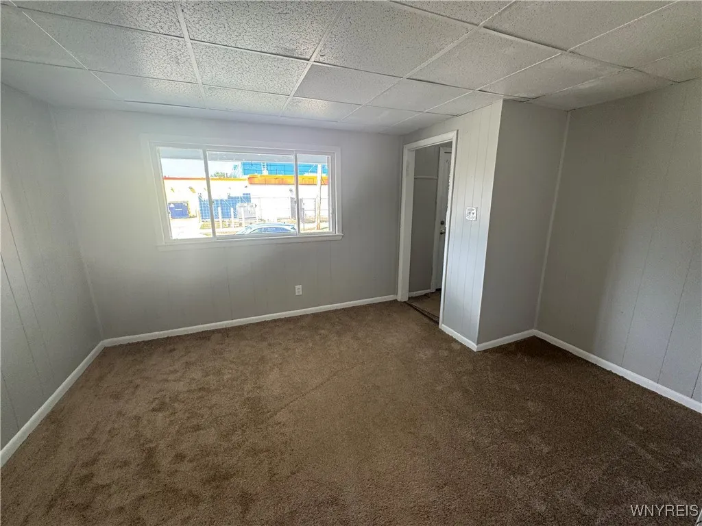 2517 Welch Avenue, Niagara Falls, New York 14303, Niagara Falls, New York 14303, 5 Bedrooms Bedrooms, 10 Rooms Rooms,2 BathroomsBathrooms,Residential,Closed,2517 Welch Avenue, Niagara Falls, New York 14303,0,B1633467