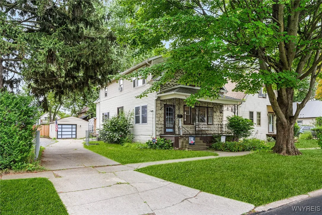141 7th Avenue, North Tonawanda, New York 14120, North Tonawanda, New York 14120, 3 Bedrooms Bedrooms, 6 Rooms Rooms,1 BathroomBathrooms,Residential,For Sale,141 7th Avenue, North Tonawanda, New York 14120,0,B1632855