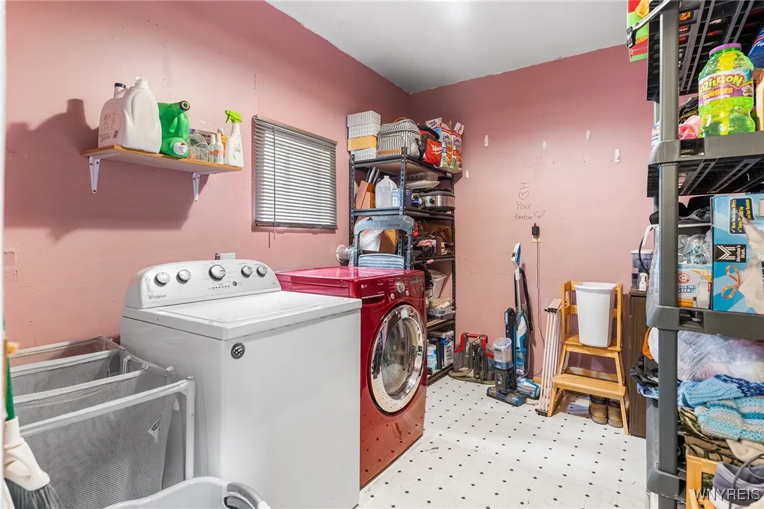 141 7th Avenue, North Tonawanda, New York 14120, North Tonawanda, New York 14120, 3 Bedrooms Bedrooms, 6 Rooms Rooms,1 BathroomBathrooms,Residential,For Sale,141 7th Avenue, North Tonawanda, New York 14120,0,B1632855