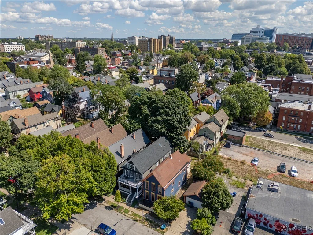 107 College Street, Buffalo, New York 14201, Buffalo, New York 14201, 3 Bedrooms Bedrooms, 12 Rooms Rooms,2 BathroomsBathrooms,Residential,For Sale,107 College Street, Buffalo, New York 14201,B1632557