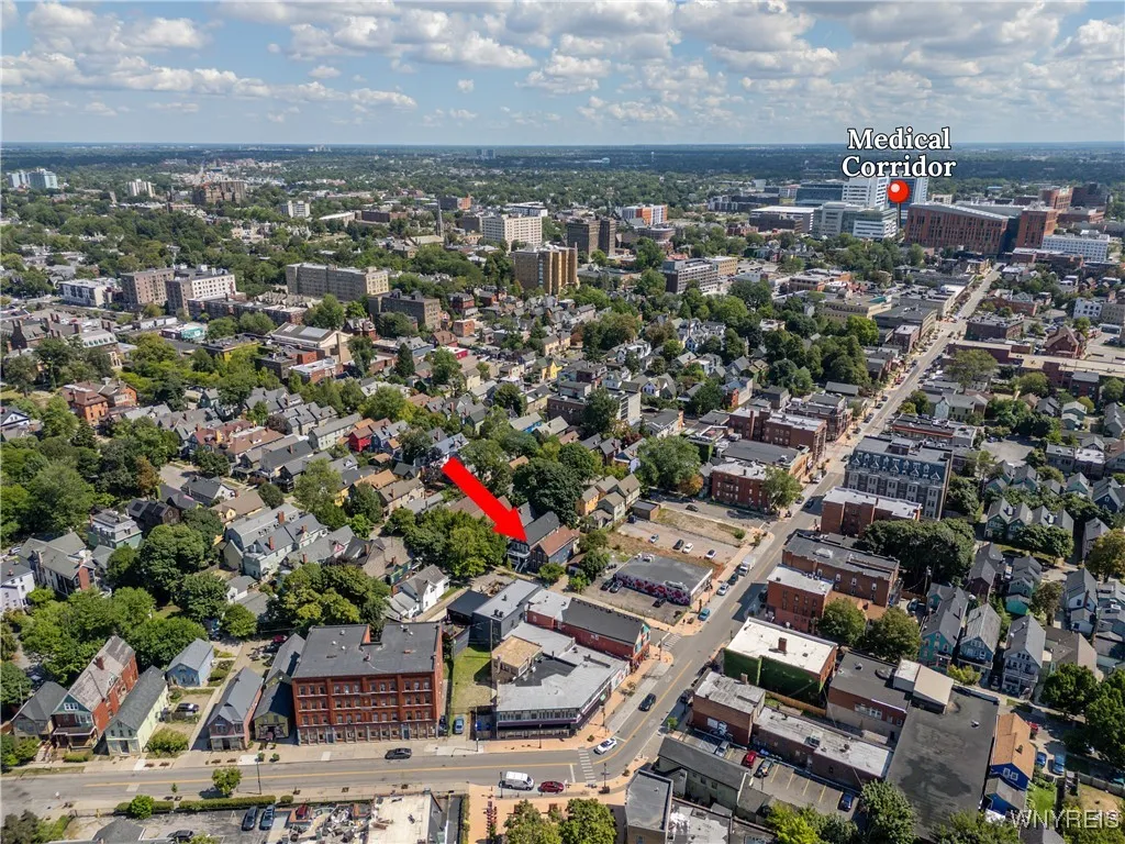 107 College Street, Buffalo, New York 14201, Buffalo, New York 14201, 3 Bedrooms Bedrooms, 12 Rooms Rooms,2 BathroomsBathrooms,Residential,For Sale,107 College Street, Buffalo, New York 14201,B1632557