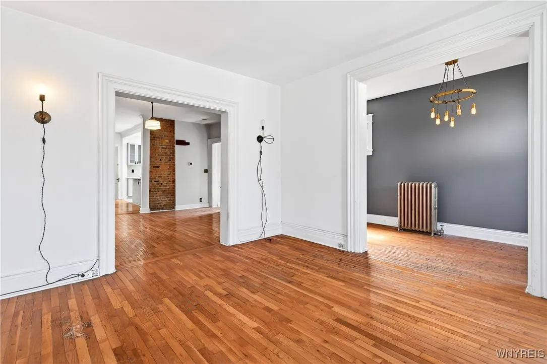 107 College Street, Buffalo, New York 14201, Buffalo, New York 14201, 3 Bedrooms Bedrooms, 12 Rooms Rooms,2 BathroomsBathrooms,Residential,For Sale,107 College Street, Buffalo, New York 14201,B1632557