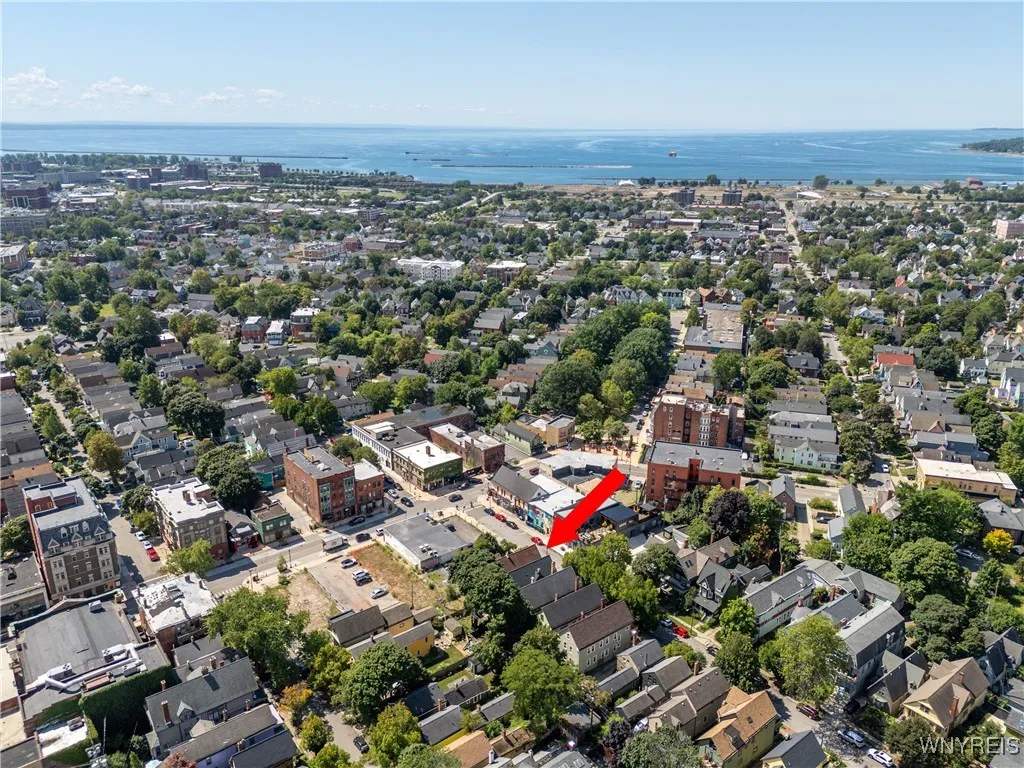 107 College Street, Buffalo, New York 14201, Buffalo, New York 14201, 3 Bedrooms Bedrooms, 12 Rooms Rooms,2 BathroomsBathrooms,Residential,For Sale,107 College Street, Buffalo, New York 14201,B1632557
