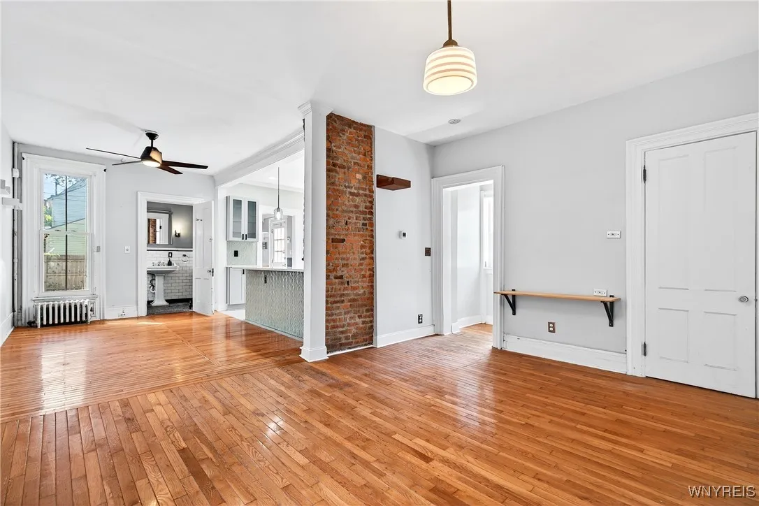 107 College Street, Buffalo, New York 14201, Buffalo, New York 14201, 3 Bedrooms Bedrooms, 12 Rooms Rooms,2 BathroomsBathrooms,Residential,For Sale,107 College Street, Buffalo, New York 14201,B1632557