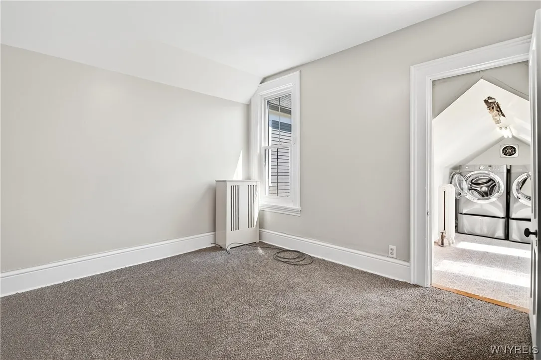 107 College Street, Buffalo, New York 14201, Buffalo, New York 14201, 3 Bedrooms Bedrooms, 12 Rooms Rooms,2 BathroomsBathrooms,Residential,For Sale,107 College Street, Buffalo, New York 14201,B1632557