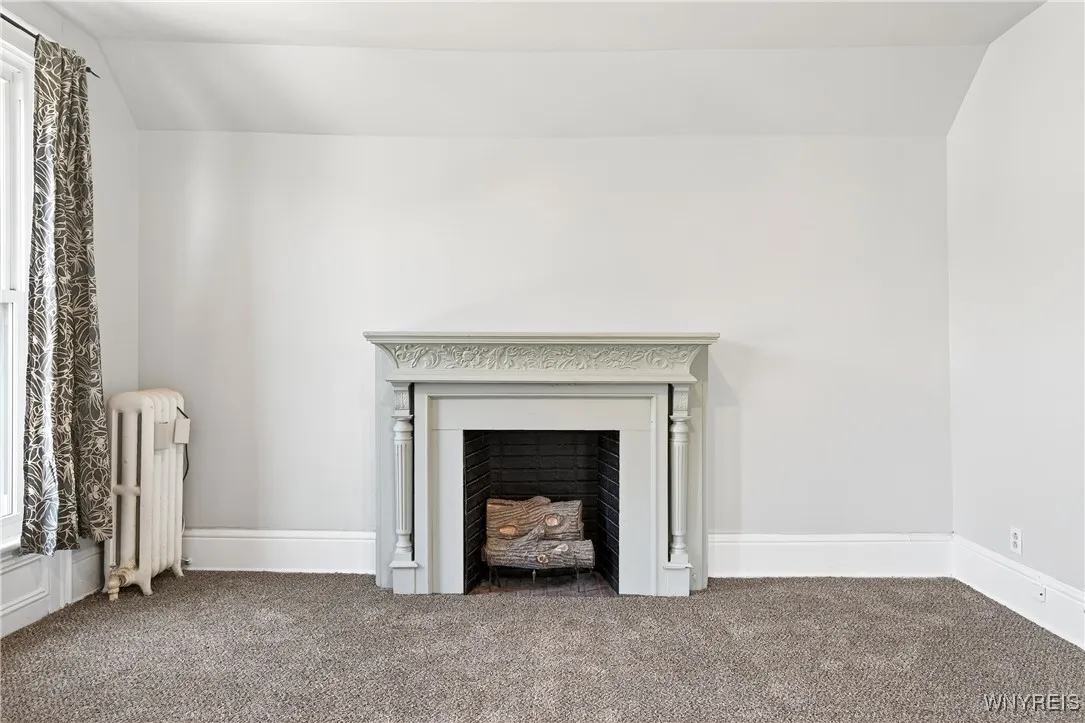 107 College Street, Buffalo, New York 14201, Buffalo, New York 14201, 3 Bedrooms Bedrooms, 12 Rooms Rooms,2 BathroomsBathrooms,Residential,For Sale,107 College Street, Buffalo, New York 14201,B1632557