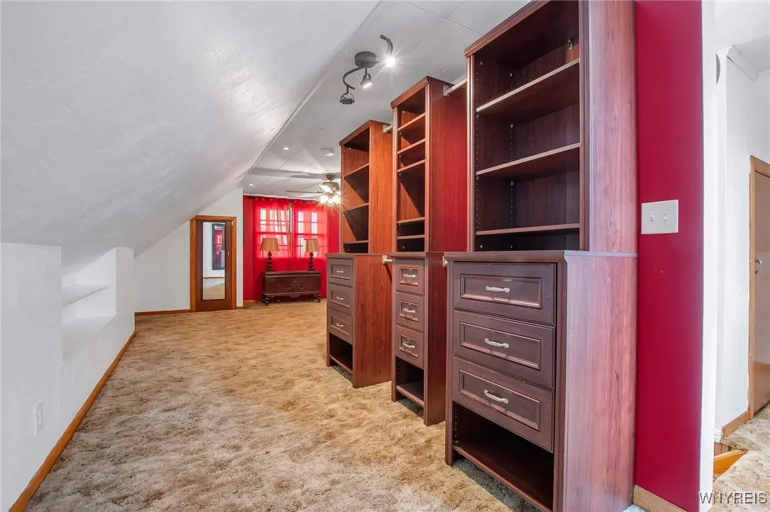 800 Tifft Street, Buffalo, New York 14220, Buffalo, New York 14220, 3 Bedrooms Bedrooms, 8 Rooms Rooms,1 BathroomBathrooms,Residential,For Sale,800 Tifft Street, Buffalo, New York 14220,B1632428