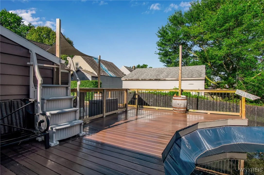 800 Tifft Street, Buffalo, New York 14220, Buffalo, New York 14220, 3 Bedrooms Bedrooms, 8 Rooms Rooms,1 BathroomBathrooms,Residential,For Sale,800 Tifft Street, Buffalo, New York 14220,B1632428