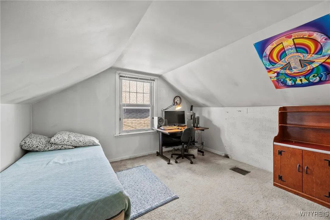 42 Springville Avenue, Amherst, New York 14226, Amherst, New York 14226, 4 Bedrooms Bedrooms, 7 Rooms Rooms,1 BathroomBathrooms,Residential,For Sale,42 Springville Avenue, Amherst, New York 14226,0,B1633487