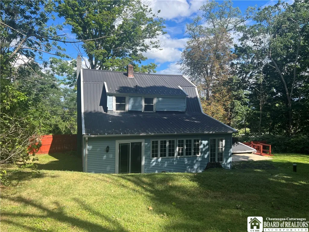 2887 Route 394, North Harmony, New York 14710, North Harmony, New York 14710, 3 Bedrooms Bedrooms, 7 Rooms Rooms,2 BathroomsBathrooms,Residential,For Sale,2887 Route 394, North Harmony, New York 14710,0,R1633387
