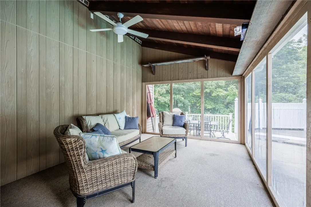 620 Holt Road, Webster, New York 14580, Webster, New York 14580, 5 Bedrooms Bedrooms, 10 Rooms Rooms,3 BathroomsBathrooms,Residential,For Sale,620 Holt Road, Webster, New York 14580,0,R1631568