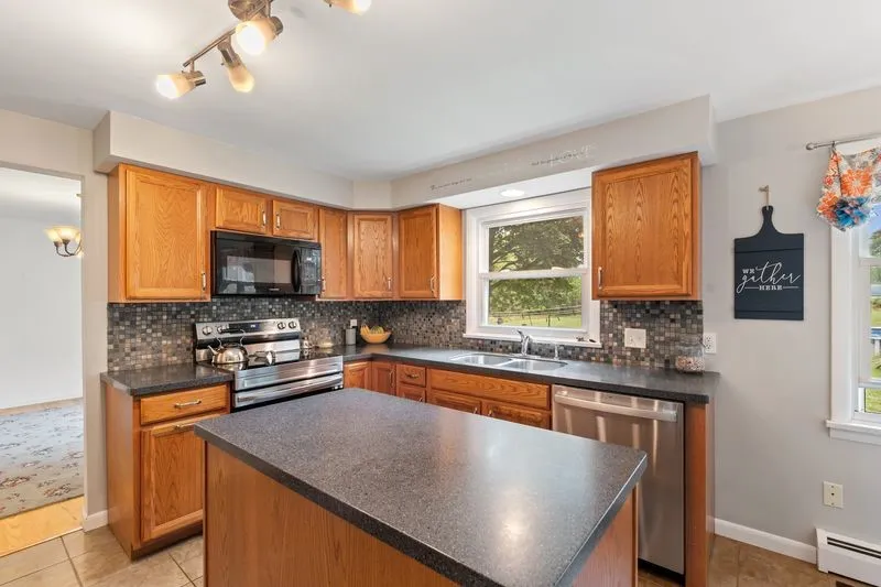 111 Big Tree Street, Livonia, New York 14487, Livonia, New York 14487, 4 Bedrooms Bedrooms, 7 Rooms Rooms,2 BathroomsBathrooms,Residential,For Sale,111 Big Tree Street, Livonia, New York 14487,0,R1633520