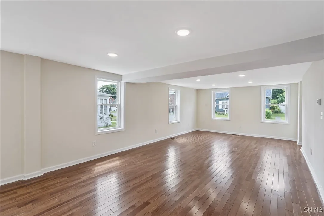 120 Fergerson Avenue, Clay, New York 13212, Clay, New York 13212, 3 Bedrooms Bedrooms, 7 Rooms Rooms,2 BathroomsBathrooms,Residential,For Sale,120 Fergerson Avenue, Clay, New York 13212,0,S1633541