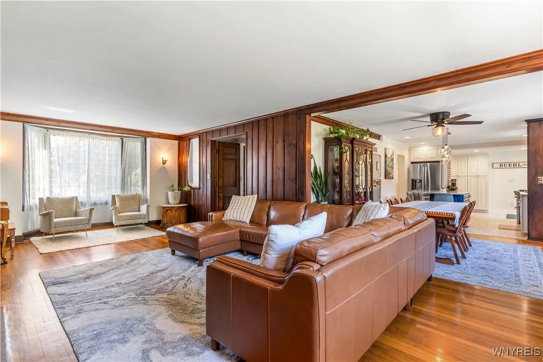 5199 Columbia Avenue, Hamburg, New York 14075, Hamburg, New York 14075, 4 Bedrooms Bedrooms, 9 Rooms Rooms,2 BathroomsBathrooms,Residential,For Sale,5199 Columbia Avenue, Hamburg, New York 14075,0,B1633329
