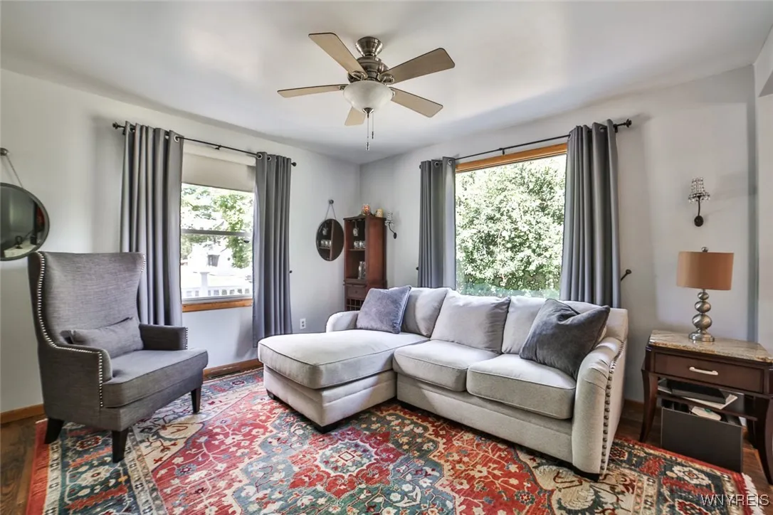 1496 Cox Road, Grand Island, New York 14072, Grand Island, New York 14072, 2 Bedrooms Bedrooms, 5 Rooms Rooms,1 BathroomBathrooms,Residential,Closed,1496 Cox Road, Grand Island, New York 14072,0,B1631991
