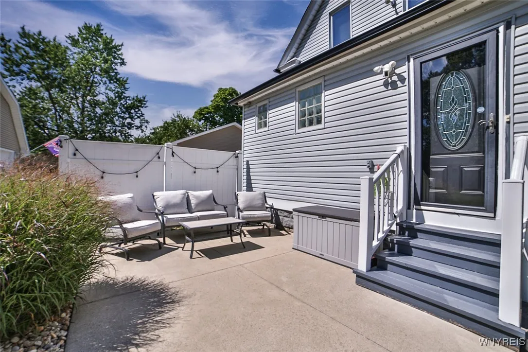 1496 Cox Road, Grand Island, New York 14072, Grand Island, New York 14072, 2 Bedrooms Bedrooms, 5 Rooms Rooms,1 BathroomBathrooms,Residential,Closed,1496 Cox Road, Grand Island, New York 14072,0,B1631991