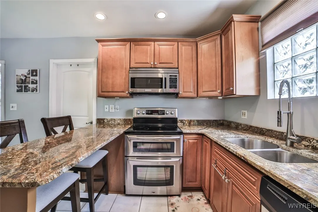 1496 Cox Road, Grand Island, New York 14072, Grand Island, New York 14072, 2 Bedrooms Bedrooms, 5 Rooms Rooms,1 BathroomBathrooms,Residential,Closed,1496 Cox Road, Grand Island, New York 14072,0,B1631991