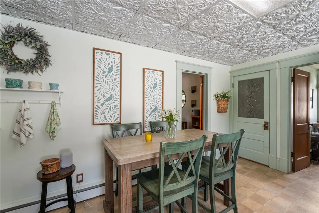 300 East Naples Street, Wayland, New York 14572, Wayland, New York 14572, 4 Bedrooms Bedrooms, 6 Rooms Rooms,1 BathroomBathrooms,Residential,Closed,300 East Naples Street, Wayland, New York 14572,0,R1633475