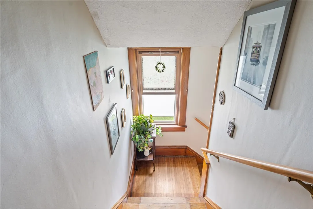 300 East Naples Street, Wayland, New York 14572, Wayland, New York 14572, 4 Bedrooms Bedrooms, 6 Rooms Rooms,1 BathroomBathrooms,Residential,Closed,300 East Naples Street, Wayland, New York 14572,0,R1633475