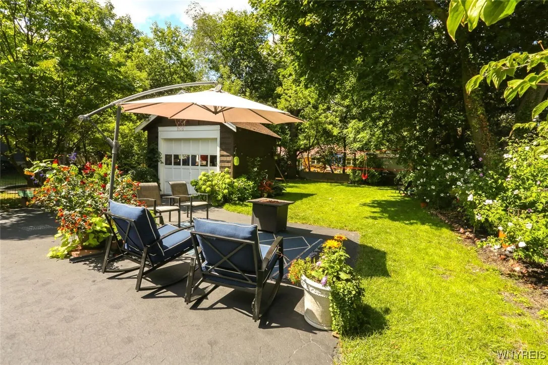 128 Evans Street, Amherst, New York 14221, Amherst, New York 14221, 3 Bedrooms Bedrooms, 5 Rooms Rooms,1 BathroomBathrooms,Residential,For Sale,128 Evans Street, Amherst, New York 14221,B1633204