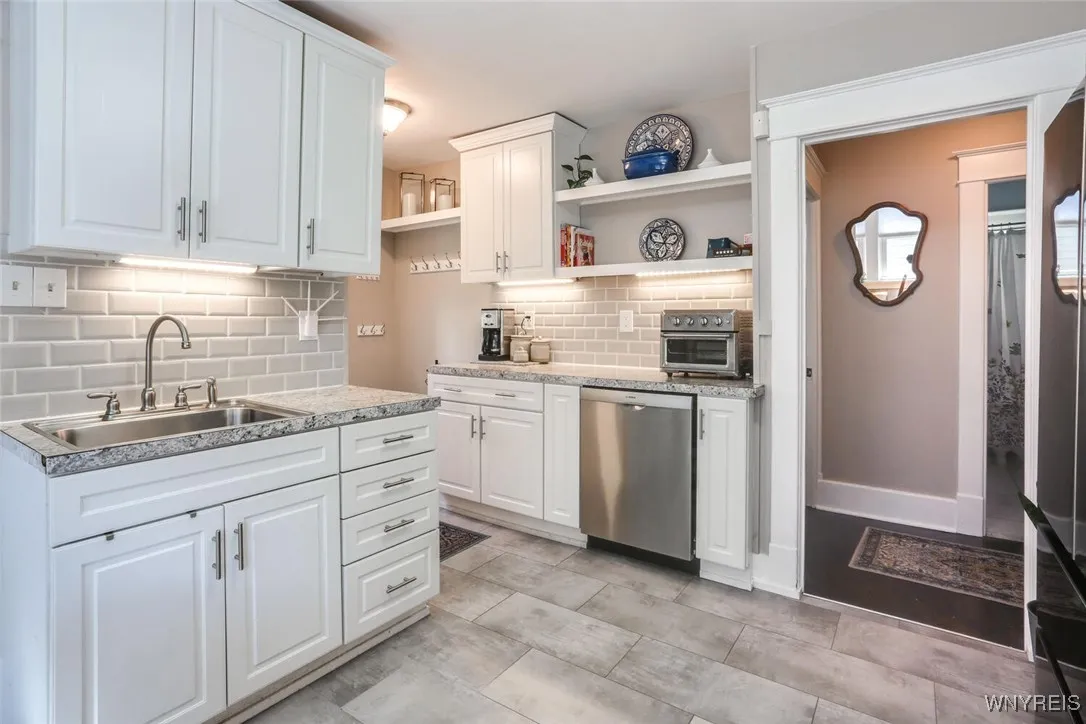 128 Evans Street, Amherst, New York 14221, Amherst, New York 14221, 3 Bedrooms Bedrooms, 5 Rooms Rooms,1 BathroomBathrooms,Residential,For Sale,128 Evans Street, Amherst, New York 14221,B1633204