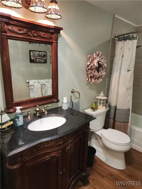 141 Valley View Drive, Elma, New York 14059, Elma, New York 14059, 3 Bedrooms Bedrooms, 9 Rooms Rooms,2 BathroomsBathrooms,Residential,Closed,141 Valley View Drive, Elma, New York 14059,0,B1633122