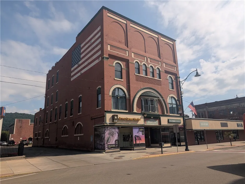 79 Main Street, Bradford City, Pennsylvania 16701, Bradford City, Pennsylvania 16701, ,Commercial Sale,For Sale,79 Main Street, Bradford City, Pennsylvania 16701,0,R1633534