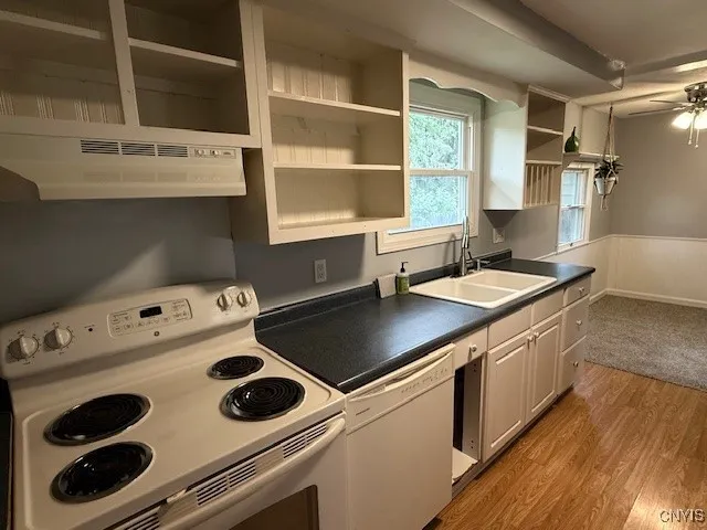 310 Midwood Drive, Salina, New York 13088, Salina, New York 13088, 3 Bedrooms Bedrooms, 8 Rooms Rooms,2 BathroomsBathrooms,Residential,For Sale,310 Midwood Drive, Salina, New York 13088,0,S1633413