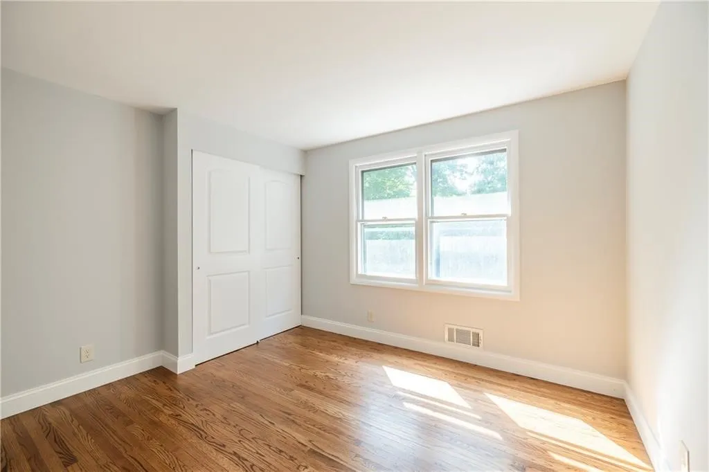 104 Tumbleweed Drive, Henrietta, New York 14534, Henrietta, New York 14534, 5 Bedrooms Bedrooms, 9 Rooms Rooms,2 BathroomsBathrooms,Residential Lease,For Rent,104 Tumbleweed Drive, Henrietta, New York 14534,0,R1633191