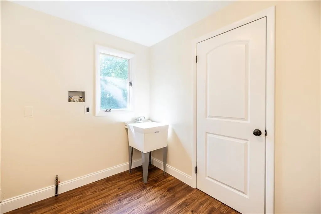 104 Tumbleweed Drive, Henrietta, New York 14534, Henrietta, New York 14534, 5 Bedrooms Bedrooms, 9 Rooms Rooms,2 BathroomsBathrooms,Residential Lease,For Rent,104 Tumbleweed Drive, Henrietta, New York 14534,0,R1633191