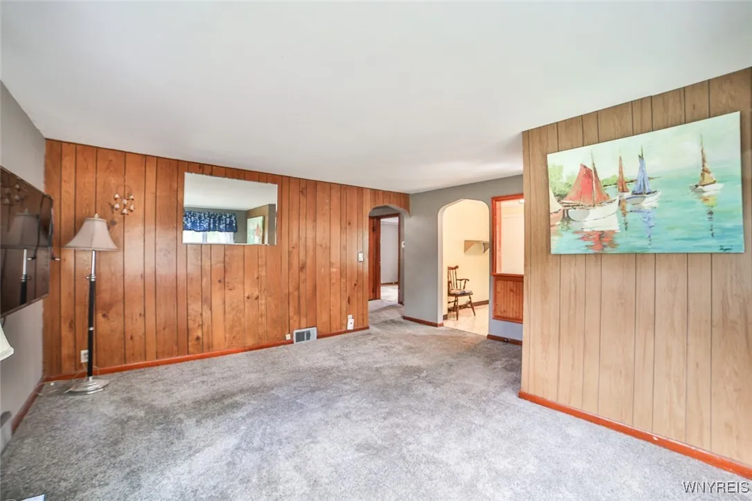 1261 Parkview Drive, North Tonawanda, New York 141, North Tonawanda, New York 14120, 3 Bedrooms Bedrooms, 6 Rooms Rooms,1 BathroomBathrooms,Residential,For Sale,1261 Parkview Drive, North Tonawanda, New York 141,B1632860