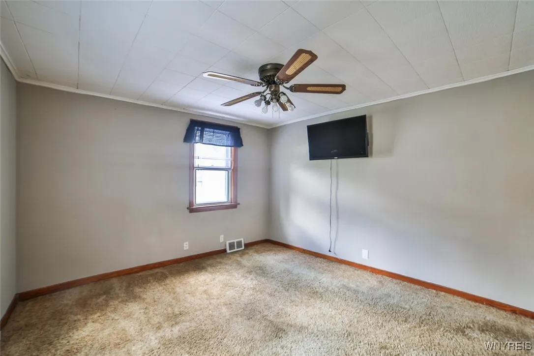 1261 Parkview Drive, North Tonawanda, New York 141, North Tonawanda, New York 14120, 3 Bedrooms Bedrooms, 6 Rooms Rooms,1 BathroomBathrooms,Residential,For Sale,1261 Parkview Drive, North Tonawanda, New York 141,B1632860
