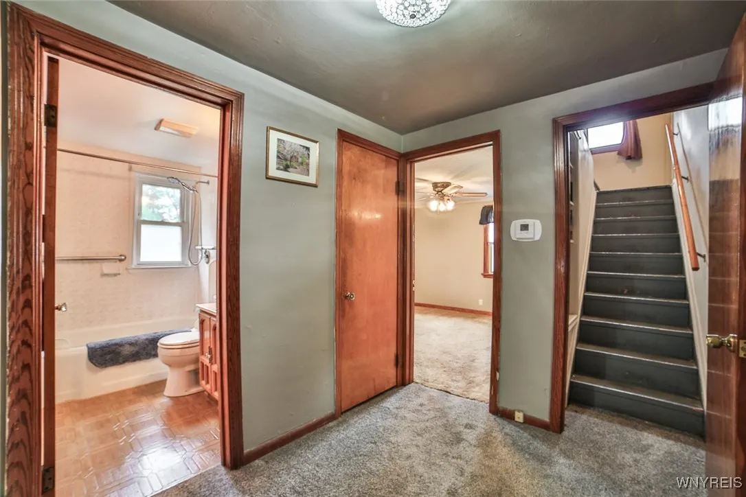 1261 Parkview Drive, North Tonawanda, New York 141, North Tonawanda, New York 14120, 3 Bedrooms Bedrooms, 6 Rooms Rooms,1 BathroomBathrooms,Residential,For Sale,1261 Parkview Drive, North Tonawanda, New York 141,B1632860