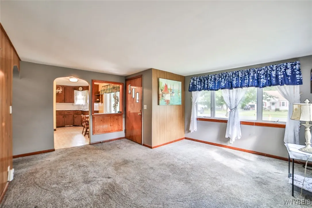 1261 Parkview Drive, North Tonawanda, New York 141, North Tonawanda, New York 14120, 3 Bedrooms Bedrooms, 6 Rooms Rooms,1 BathroomBathrooms,Residential,For Sale,1261 Parkview Drive, North Tonawanda, New York 141,B1632860