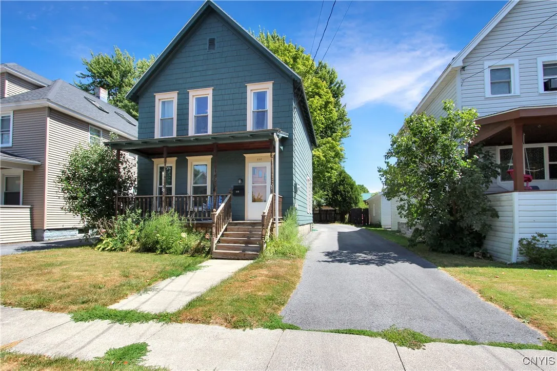 660 Cooper Street, Watertown City, New York 13601, Watertown City, New York 13601, 4 Bedrooms Bedrooms, 9 Rooms Rooms,1 BathroomBathrooms,Residential,For Sale,660 Cooper Street, Watertown City, New York 13601,0,S1633582
