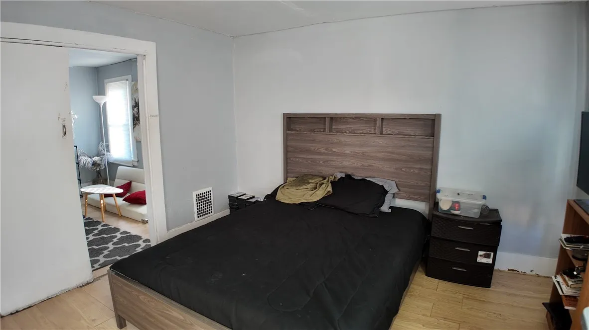 63 Dengler Street, Rochester, New York 14611, Rochester, New York 14611, 5 Bedrooms Bedrooms, 12 Rooms Rooms,2 BathroomsBathrooms,Residential,For Sale,63 Dengler Street, Rochester, New York 14611,0,R1633386