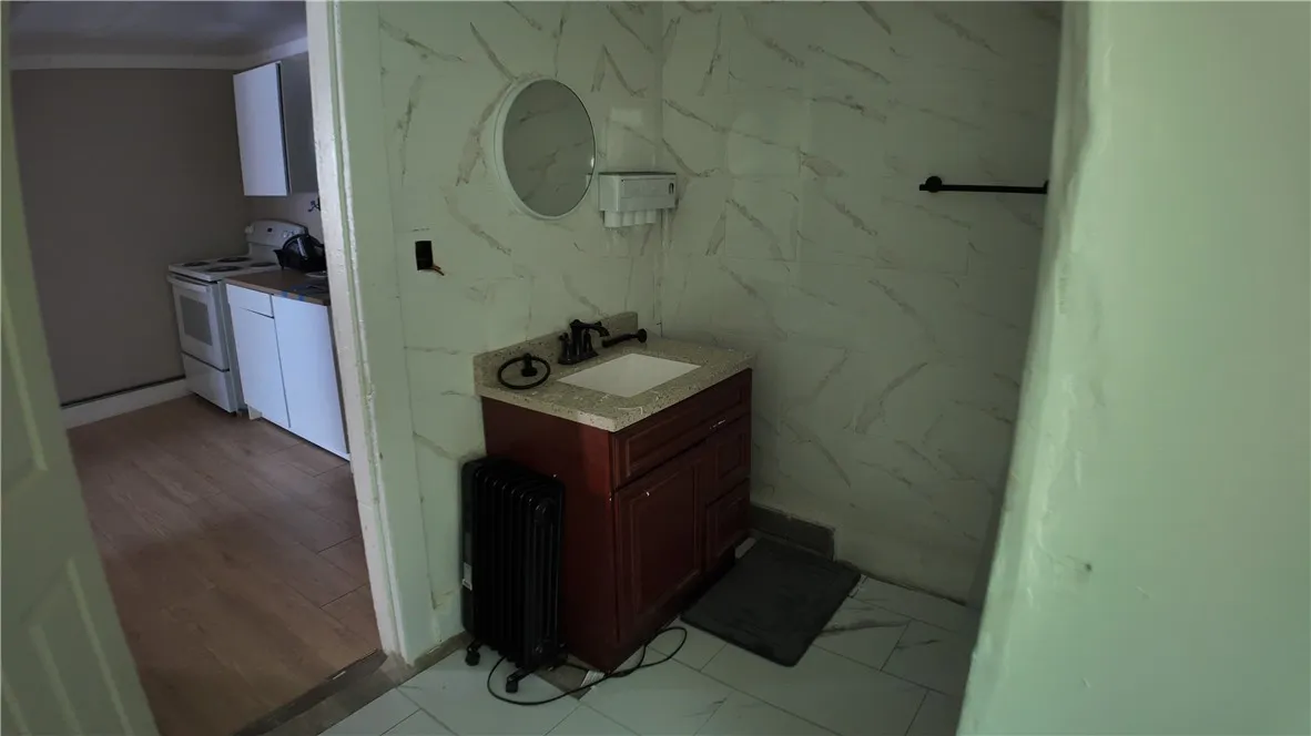 1st floor full bath.