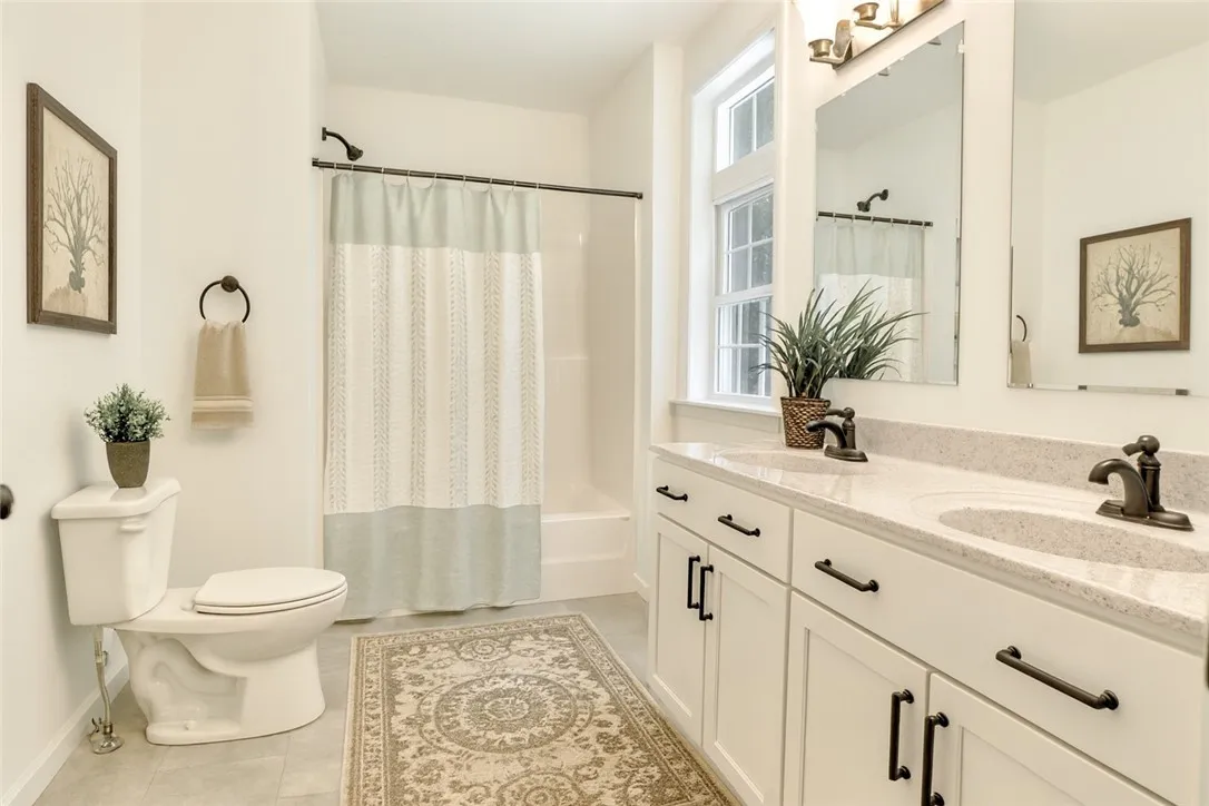 Ensuite Bathroom- virtually staged