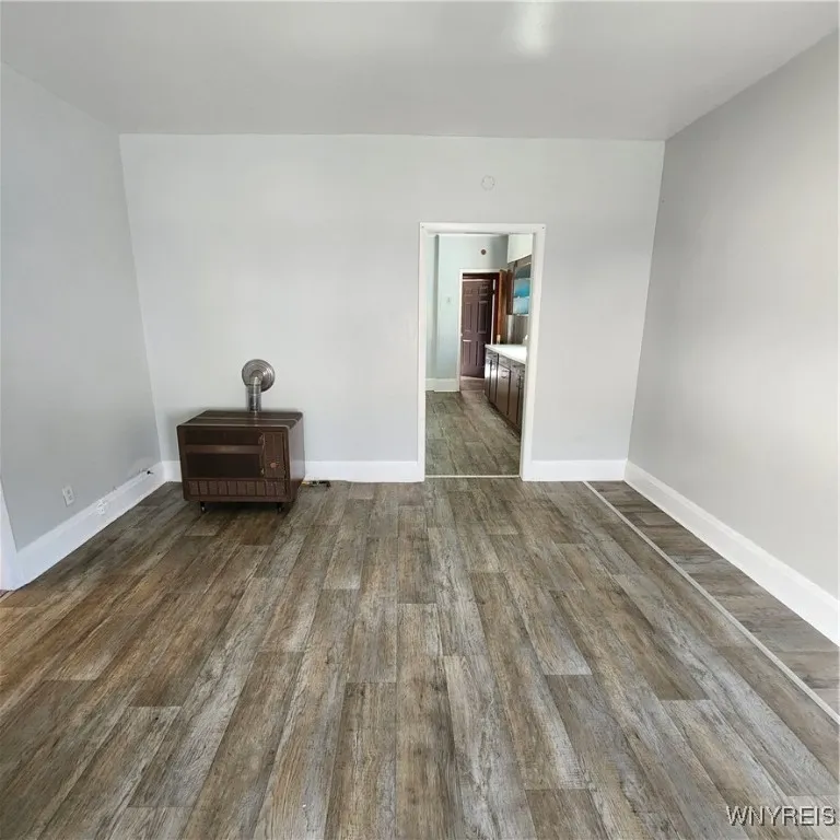 111 Roberts Avenue, Buffalo, New York 14206, Buffalo, New York 14206, 5 Bedrooms Bedrooms, ,2 BathroomsBathrooms,Residential,For Sale,111 Roberts Avenue, Buffalo, New York 14206,B1633587
