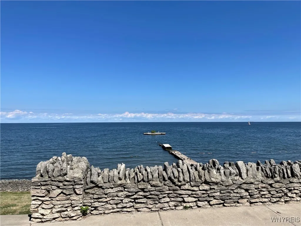 1571 Clinton, Newfane, New York 14126, Newfane, New York 14126, 3 Bedrooms Bedrooms, 8 Rooms Rooms,2 BathroomsBathrooms,Residential,For Sale,1571 Clinton, Newfane, New York 14126,0,B1631709