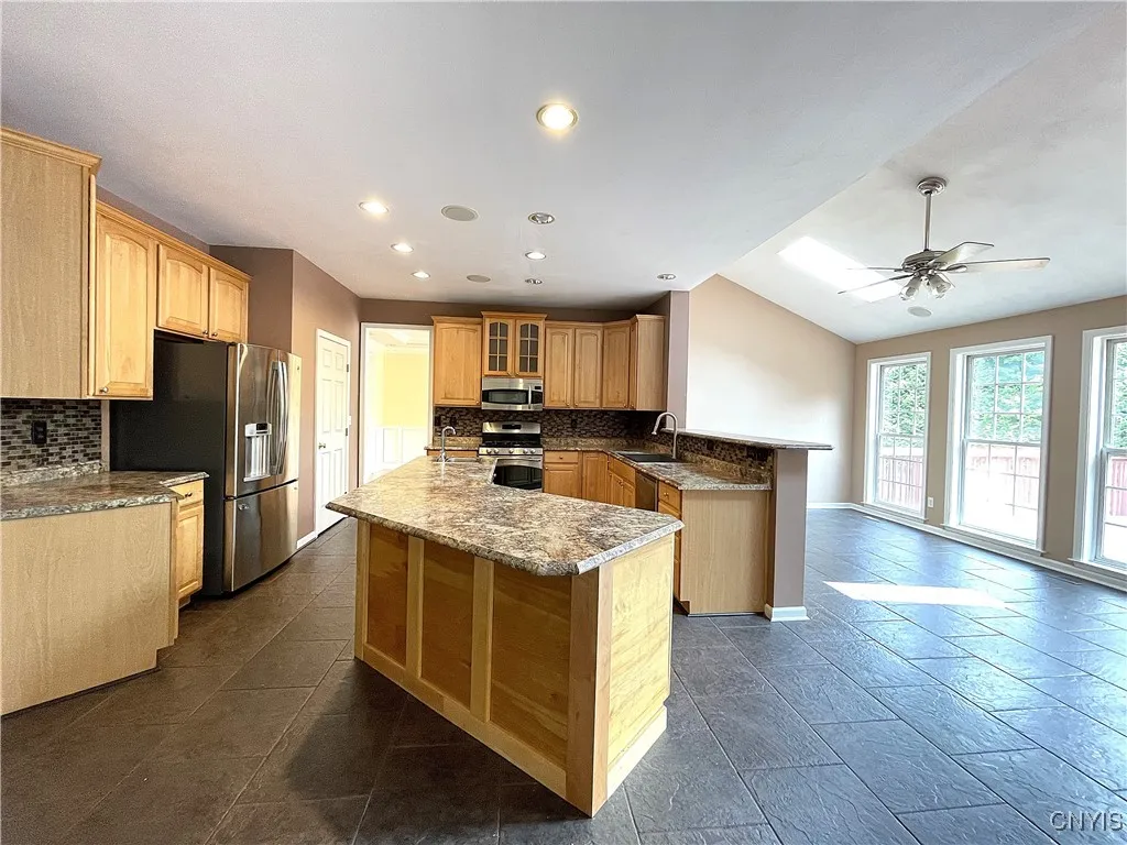 7638 Haylage Circle, Lysander, New York 13027, Lysander, New York 13027, 5 Bedrooms Bedrooms, 18 Rooms Rooms,4 BathroomsBathrooms,Residential,For Sale,7638 Haylage Circle, Lysander, New York 13027,0,S1633546