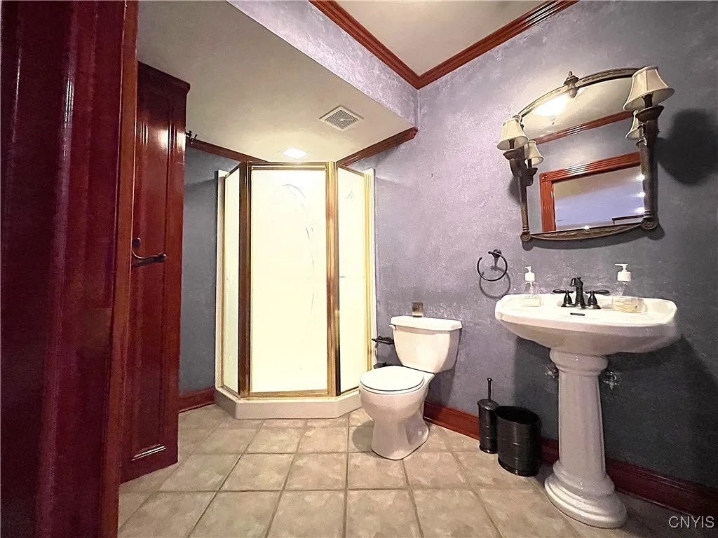 7638 Haylage Circle, Lysander, New York 13027, Lysander, New York 13027, 5 Bedrooms Bedrooms, 18 Rooms Rooms,4 BathroomsBathrooms,Residential,For Sale,7638 Haylage Circle, Lysander, New York 13027,0,S1633546
